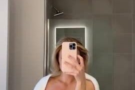 Daisy Keech Naked Body Show Big BOOBS
