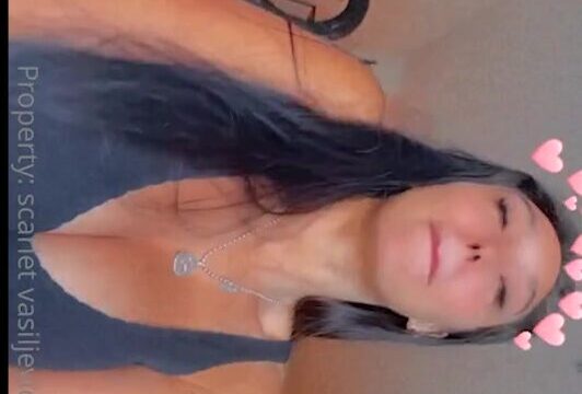 Scarlet Vas Onlyfans leaked – Show gorgeous boobs in selfie