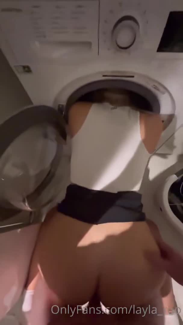 Lily Lanes Stuck in Washing Machine Porn Video Leaked